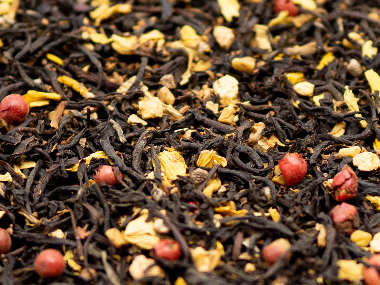A close up of loose Aromatic Chai spiced black tea from TEA23