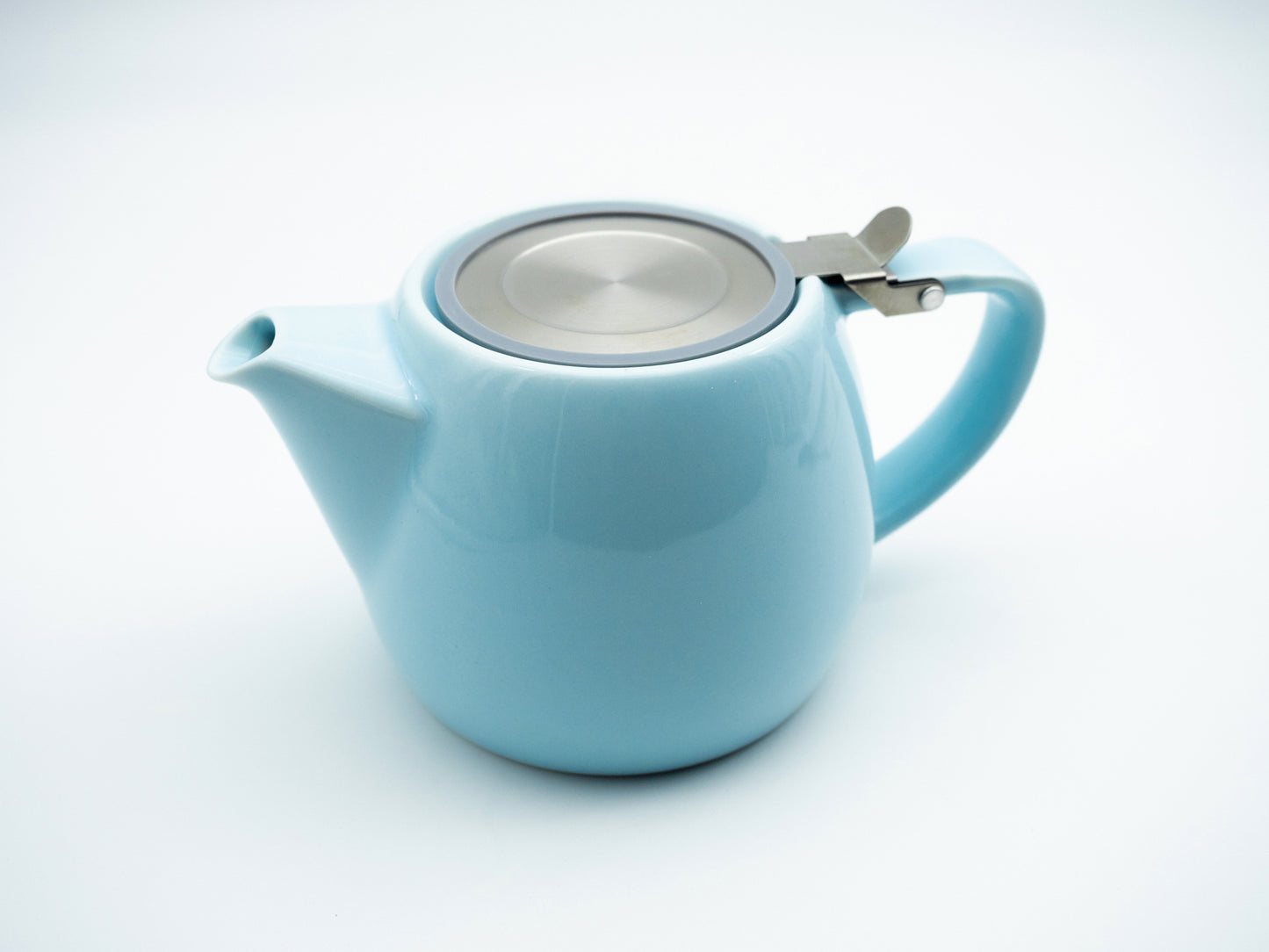 Light blue porcelain stump tea pot with stainless steel lid and infuser basket